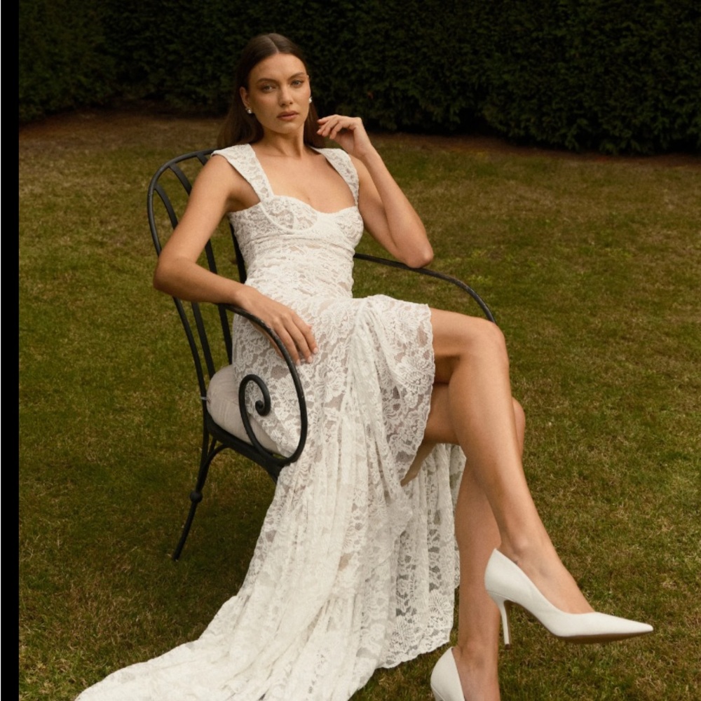 Meshki White Lace Dress - NWT - never worn